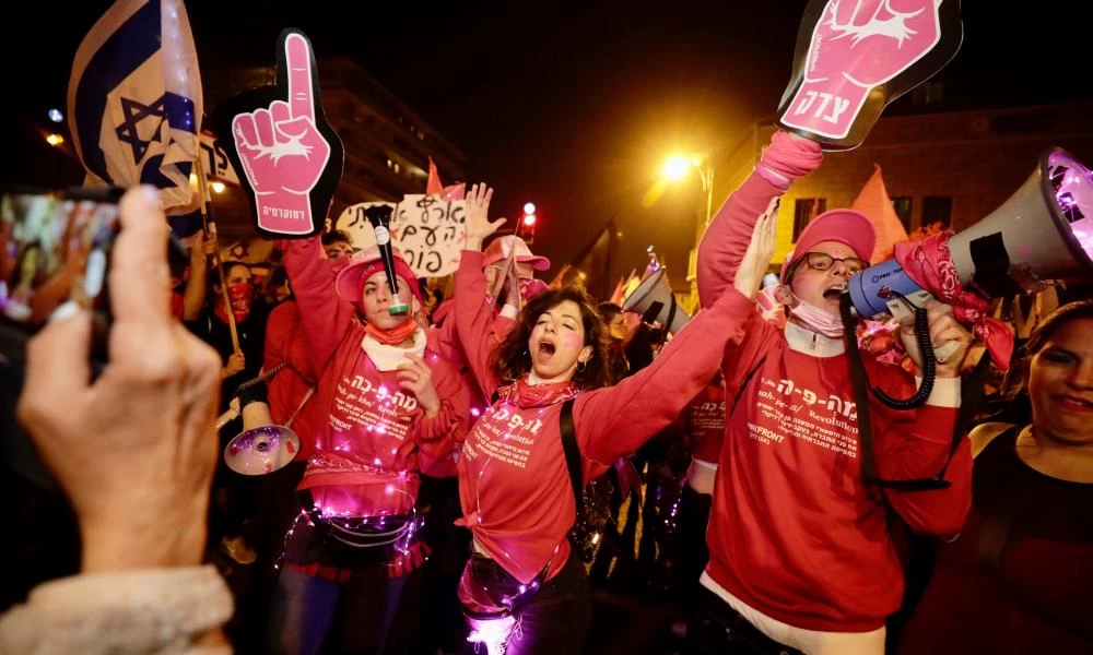 Διαδηλώσεις με επεισόδια και τραυματίες στο Ισραήλ